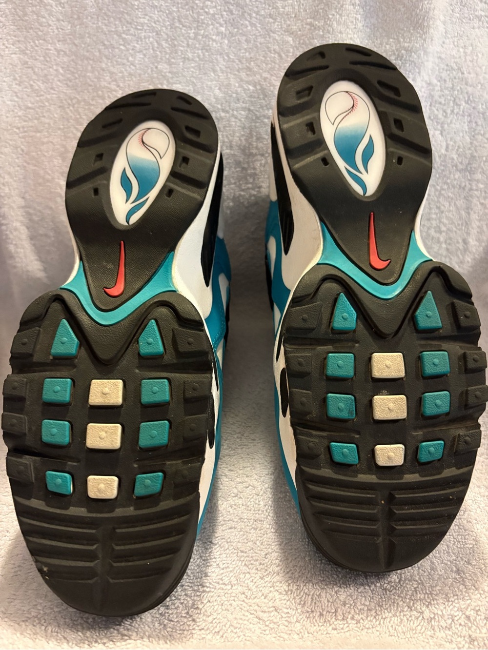 Nike Men’s Sneakers - White, Teal & Black with Red Swoosh